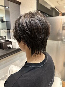 クロワリヤン(Croix Lien) 韓国風ウルフセンターパート