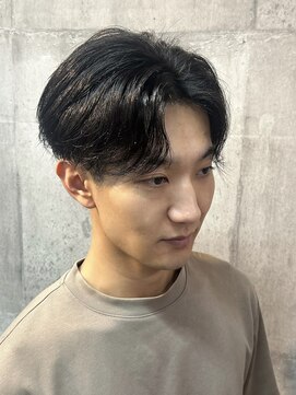 メイン(MENIN) 【Insta@hi_de0205毛流れセンター分けスタイル】[相模大野/眉毛]