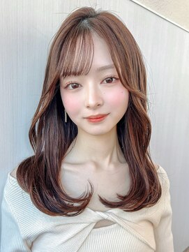 アフロート ディル(AFLOAT D'L) ★くびレイヤーエモージュカールセミディシアーカラー姫カット