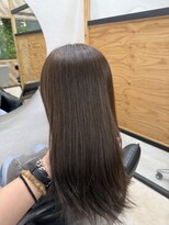 エヌ 北千住(N)&nbsp;赤みをおさえたオリーブベージュカラー