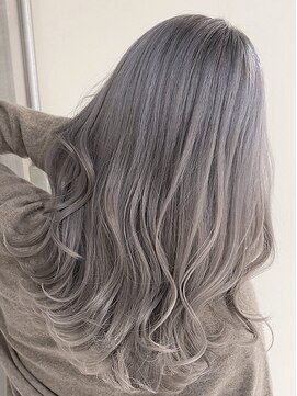 トゥルークリエイション 渋谷(True Creation) 韓国風巻き髪ハイトーンカラー