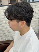 ビランチェ 池袋(bilancia)&nbsp;刈り上げセンターパート/波打ちパーマ/フェザーパーマ