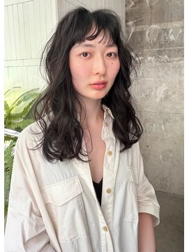 ユーリカ(Eurica) 眉上バング/ナチュラルパーマ