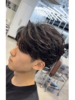 フィフスパーク(fifth PARK)&nbsp;渋谷センターパートフェザーパーマ微分け毛流れフェザーショート