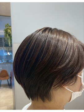 ビレアカスガイ 春日井店(BELEA) 前髪ありショートボブ