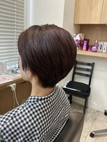 ウイ バイ ファースト 北四番丁店(u'i by first)&nbsp;カットはショートレイヤースタイル カラーはレッドで！