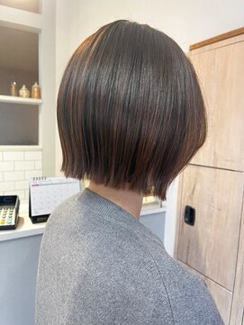 ワンマイル 八潮店(one mile) 30代40代50代◎根元カラー+メンテナンスカットで整うボブ八潮