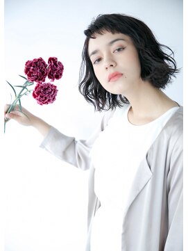 ロジェ(loje) ＊LOJE＊  暗髪でもお洒落女子。ウェット外はねボブ。