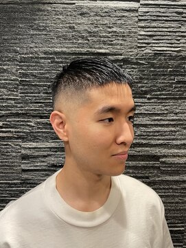 ヒロギンザ 八重洲店(HIRO GINZA) クロップフェード