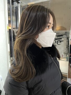 リバレッジ 白金(Leverage) くびれミディアムレイヤー  30代40代50代【白金/目黒】担当 濱口