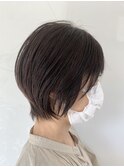 ☆20代30代40代 暗髪前上がり丸みくびれショート☆