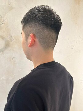 レイール 吉祥寺(Reir) 【Reir吉祥寺】*フェードカット+ネープレスビジカジ*