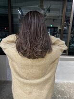 メリー オオサカ(Merly Osaka)&nbsp;オトナオシャレ！レイヤー×中明度バレイヤージュ