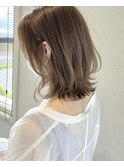 レイヤーボブ×ミルクティーベージュ