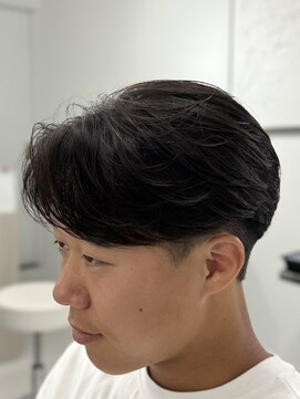 バース 梅田中崎町店(BIRTH) ニュアンスパーマセンターパートダウンパーマ韓国メンズカット