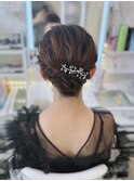 結婚式 二次会 お呼ばれ アップスタイル×華やかアクセサリー