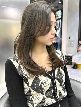 シティ(CITY) レイヤーカット ロングレイヤー 顔まわりカット 韓国風レイヤー