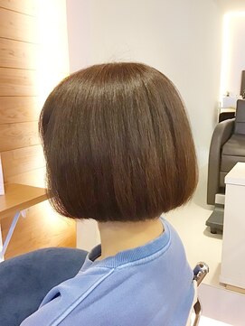 ピールアーク(peal ark) まるっとフォルムのミニボブ