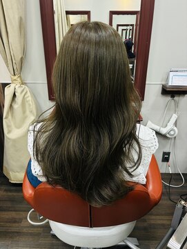 セレスト 福岡天神店(CELESTE) オリーブグレージュ