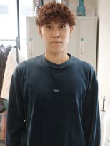 ウィム(wim)&nbsp;『シャドウパーマ』刈り上げないマッシュ/スパイラルパーマ