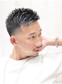 アップバングベリーショート刈り上げ短髪清潔感理容室バーバー