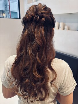 ブルームフラワーズ(BLOOM FLOWERS) ヘアセット