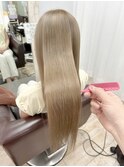 ケアブリーチ×ミルクティーブロンド