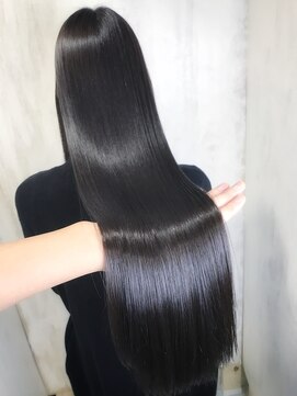 アンフィドットドゥルドゥ(AnFye.dueldo) 【AnFye.dueldo】輝く艶髪ストレートヘア