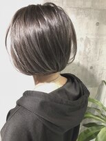 ホワイト 伊勢崎(WHITE)&nbsp;大好評☆外国人風ハイライト☆シルバーアッシュ☆