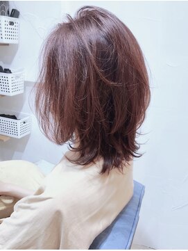 ミッシェル アフロート(michelle afloat) 10代20代30代40代50代ミディアム~セミロングひし形Cカーブカット