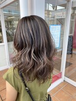 トウキョウヨシつね 御幸ヶ原店(TOKYO Yoshi)&nbsp;グレージュ×バレイヤージュ/髪質改善