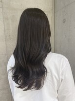 リビンバイアフロート(Livin by afloat)&nbsp;暗髪　ミントグレージュ　ロングレイヤー　おおたかの森