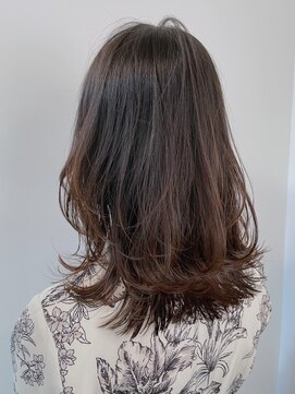 クィーンズガーデンバイケーツーギンザ(QUEEN’S GARDEN by K two GINZA) シルクレイヤーカット*ミディアムレイヤー*ロングレイヤー*美髪