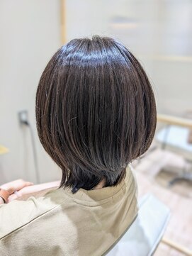 ジーナ 川崎(Zina) さわやかショート×ラベンダーベージュ　zina川崎 永田