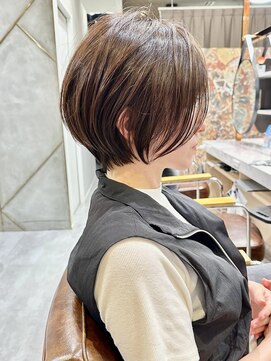 カルナ バイ エルモ(calna by ELMO) calna京橋 ショートボブ/丸みショート