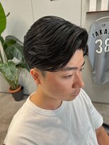 イントロバイフィーネ 渋谷(INTRO . by Fi-Ne)&nbsp;ナチュラルフェード7:3スタイル/ニュアンスパーマ