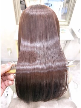 リルアーチ(Lillarch) 髪質改善/イルミナカラー/前髪カット/おくれ毛/縮毛矯正/韓国風