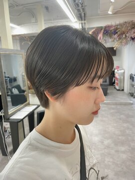 リラ(LILAC) ショートスタイル