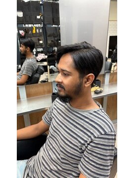 リレーションメンズヘアー(RELATION MEN'S HAIR) センターパートツーブロックフェードカットフェザーパーマ