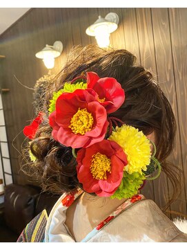 ヘアールームキュー(HAIR ROOM quu+) 祝★成人式アレンジ