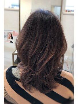 オルオル(OluOlu) ミディアムレイヤー×ピンクカラー♪〔八戸,田向〕