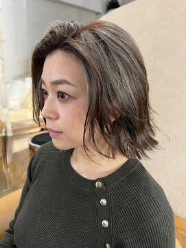 シークエンス 外苑前(SEAQUENCE) 白髪ぼかしハイライト艶ボルドー外苑前