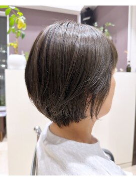 イースト(YEAST) ショートボブ