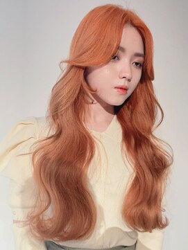 バイオレット 横浜店(Violet) オレンジカラーで韓国アイドルヘア♪