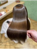美髪ストレート(髪質改善×縮毛矯正)手で乾かしただけの艶髪
