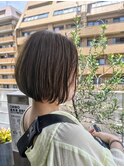 透け感レイヤーボブ