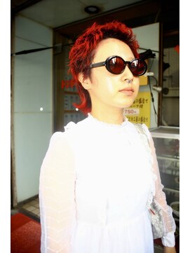 ペネロープ(Penelope) 【新宿】ウルフダブルカラーレッド20代30代40代似合わせカット