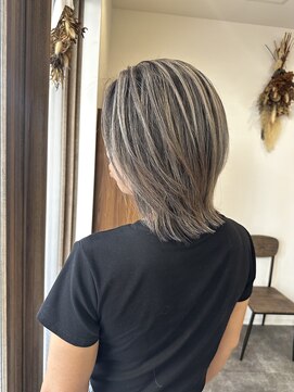 黒髪/クラゲヘアー/オリーブグレー/小顔/ココアベージュ［稲毛］