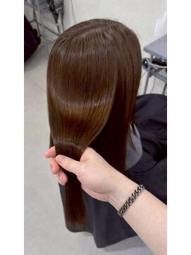 シェノン 西梅田(CHAINON) 髪質改善/縮毛矯正/レイヤーカット/くびれヘア/西梅田