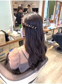 ねじりハーフアップ